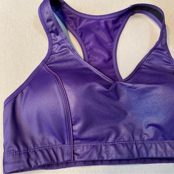 Brooks Moving Comfort Vixen 300291 Small 32CD-34C Padded Cup Sports Bra Purple - Picture 2 of 4
